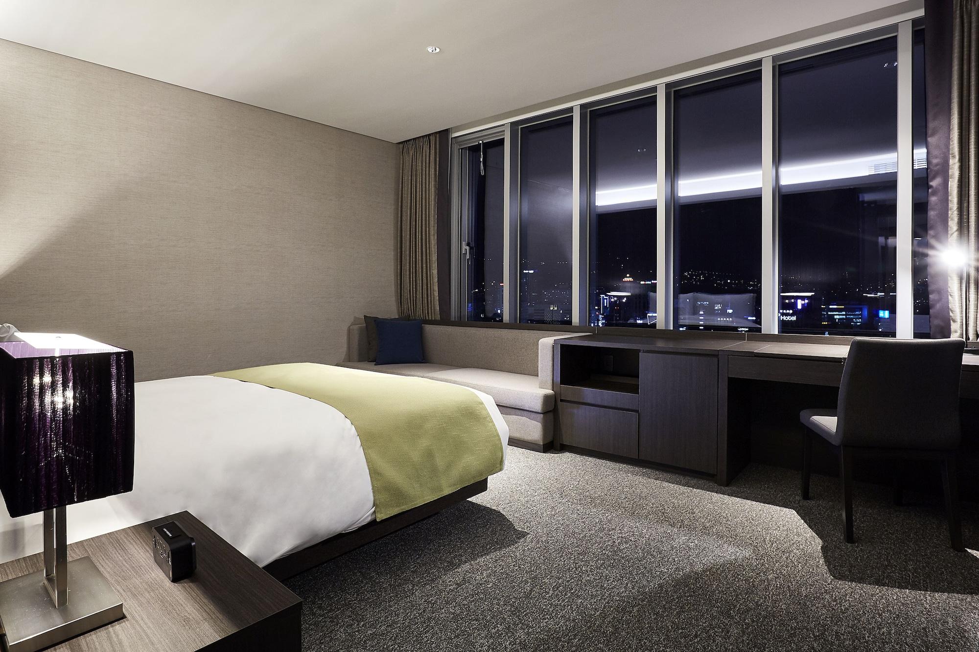 Nine Tree By Parnas Seoul Myeongdong 2 Hotel