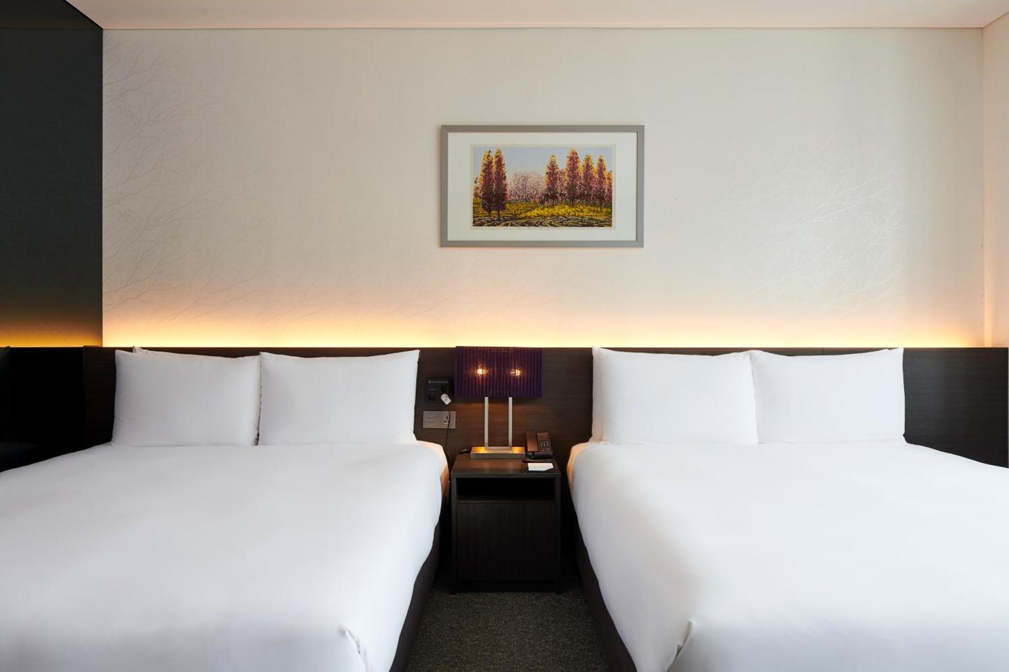 Nine Tree By Parnas Seoul Myeongdong 2 Hotel
